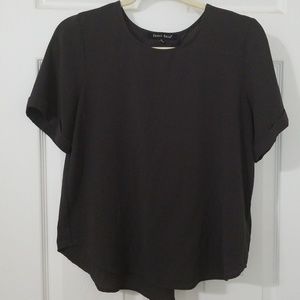 Short sleeve charcoal grey top